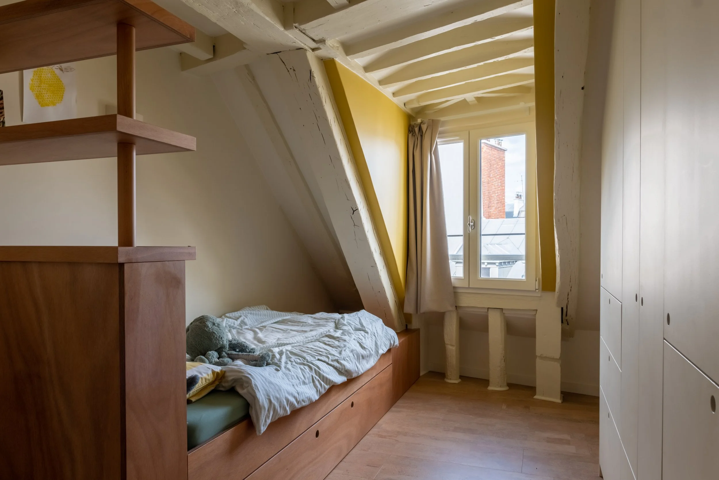 Chambre enfant détail — rénovation duplex 160 m² Bonne Nouvelle Paris, architecte d'intérieur Studio Emsé